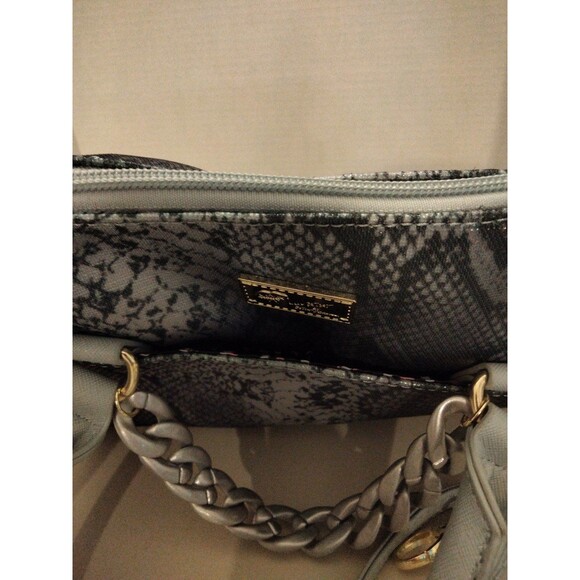 Betsy Johnson snake skin pattern gray silver gold crossbody bag 9"x8" - Picture 6 of 8
